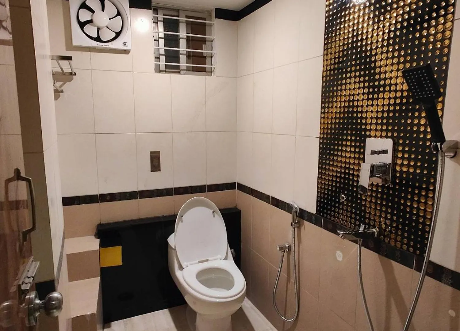 Modern Luxe Studio Apartment In Uttara Near Airport Dhaka 0*,  Bangladesz